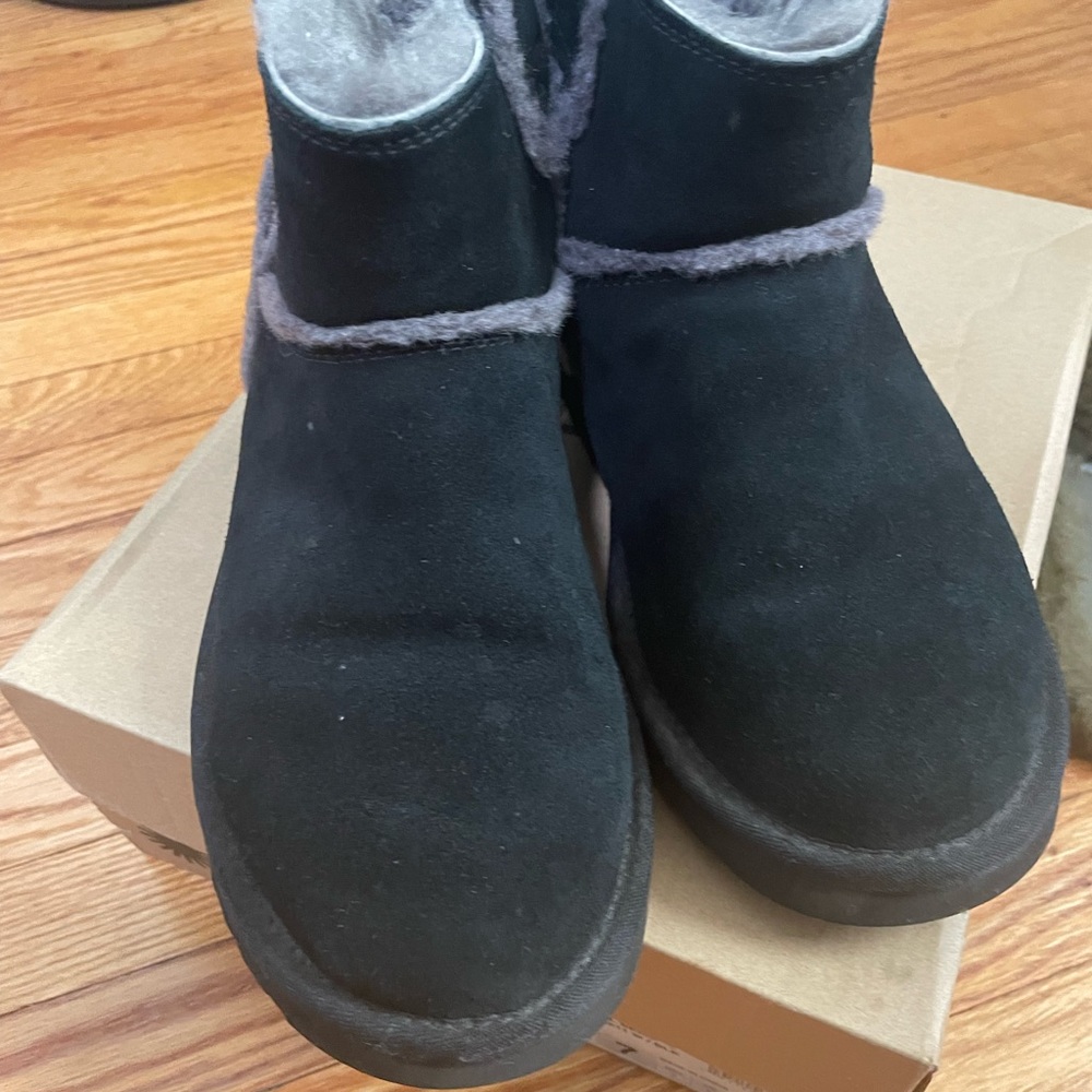 Classic mini uggs